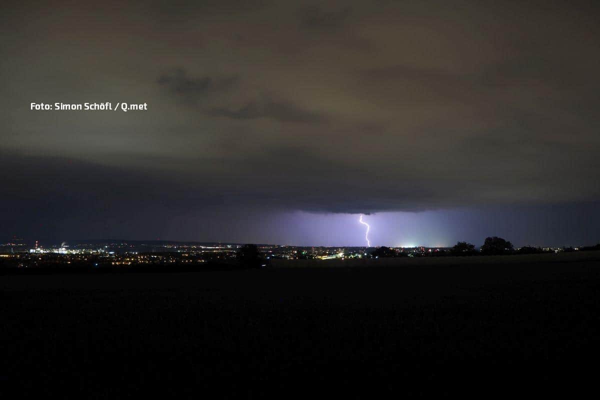 Gewitter mit Starkregen unterwegs!