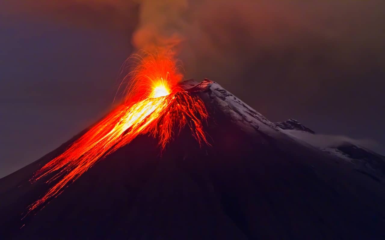 Vulkanausbruch auf Indonesien