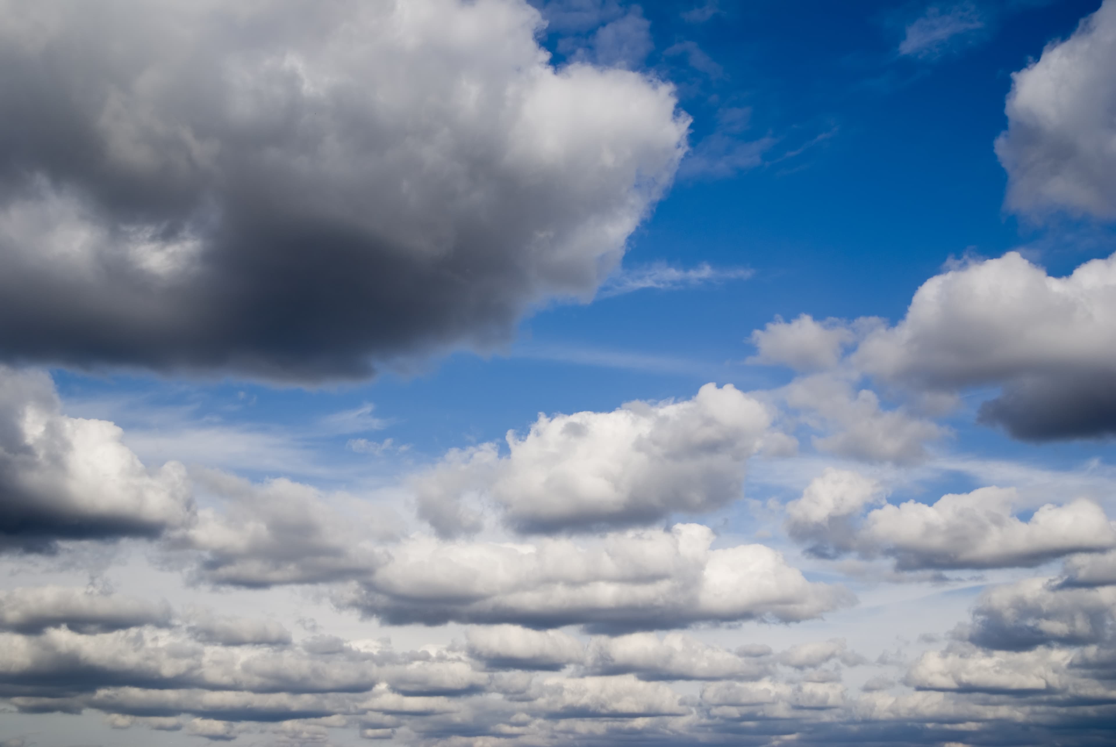 Schauerwetter oder Sonne-Wolken-Mix