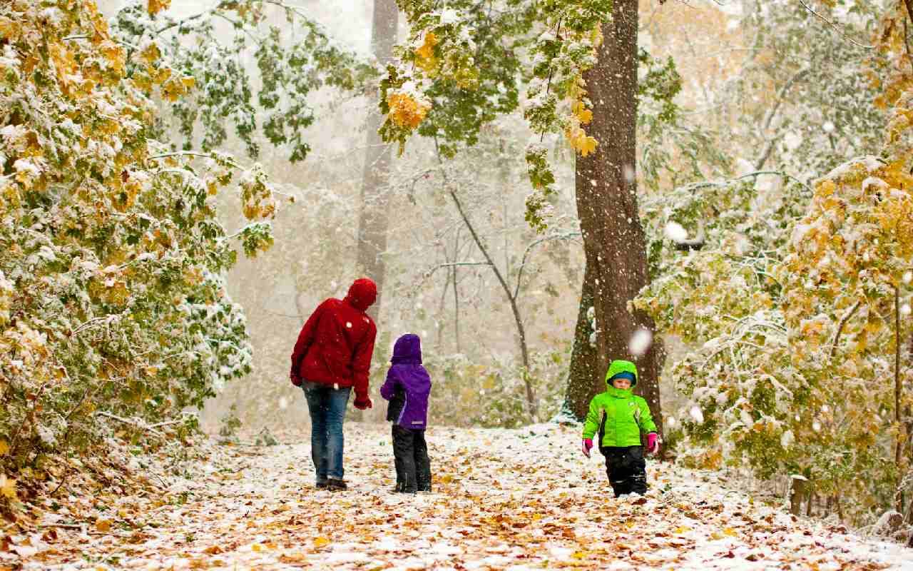 In der Südosthälfte lokal bis 400 Meter herab Schnee möglich
