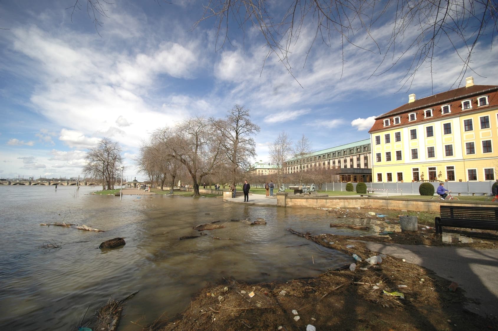 Starkes Tauwetter birgt Hochwassergefahr