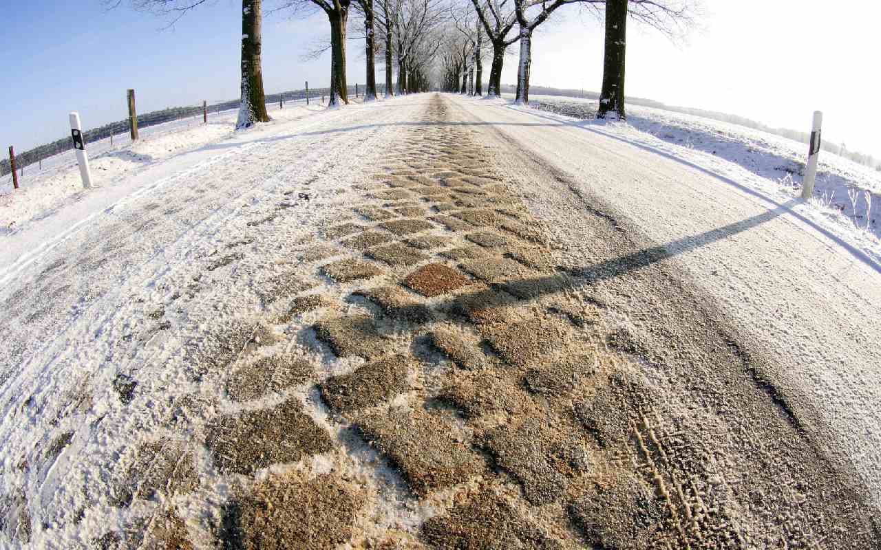 Schnee in den Alpen, Schauer im Nordwesten