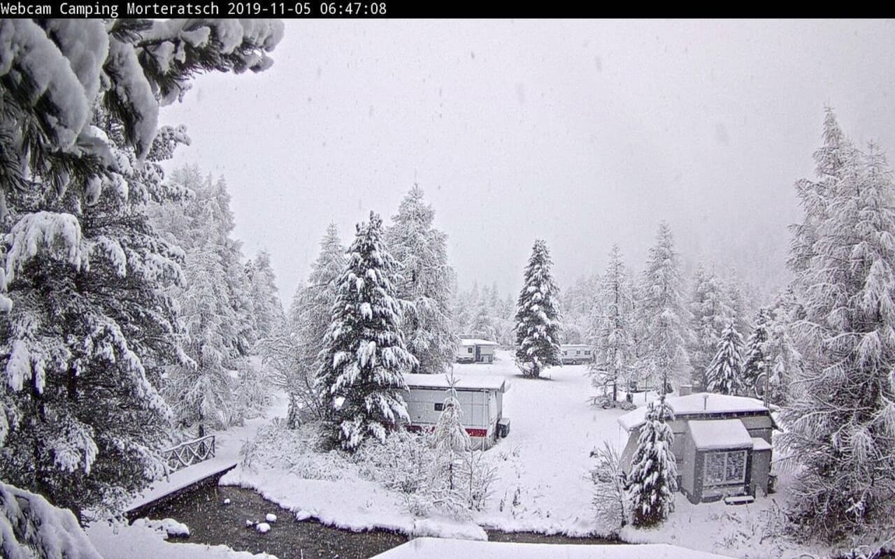 Heftiger Schneefall in den Alpen - auch in Deutschland erste Flocken!