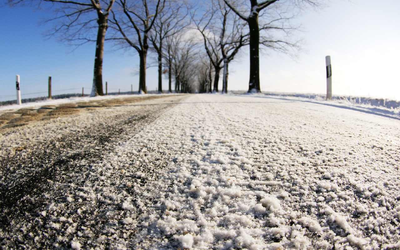 Nachts im Nordosten Frost und Glätte!