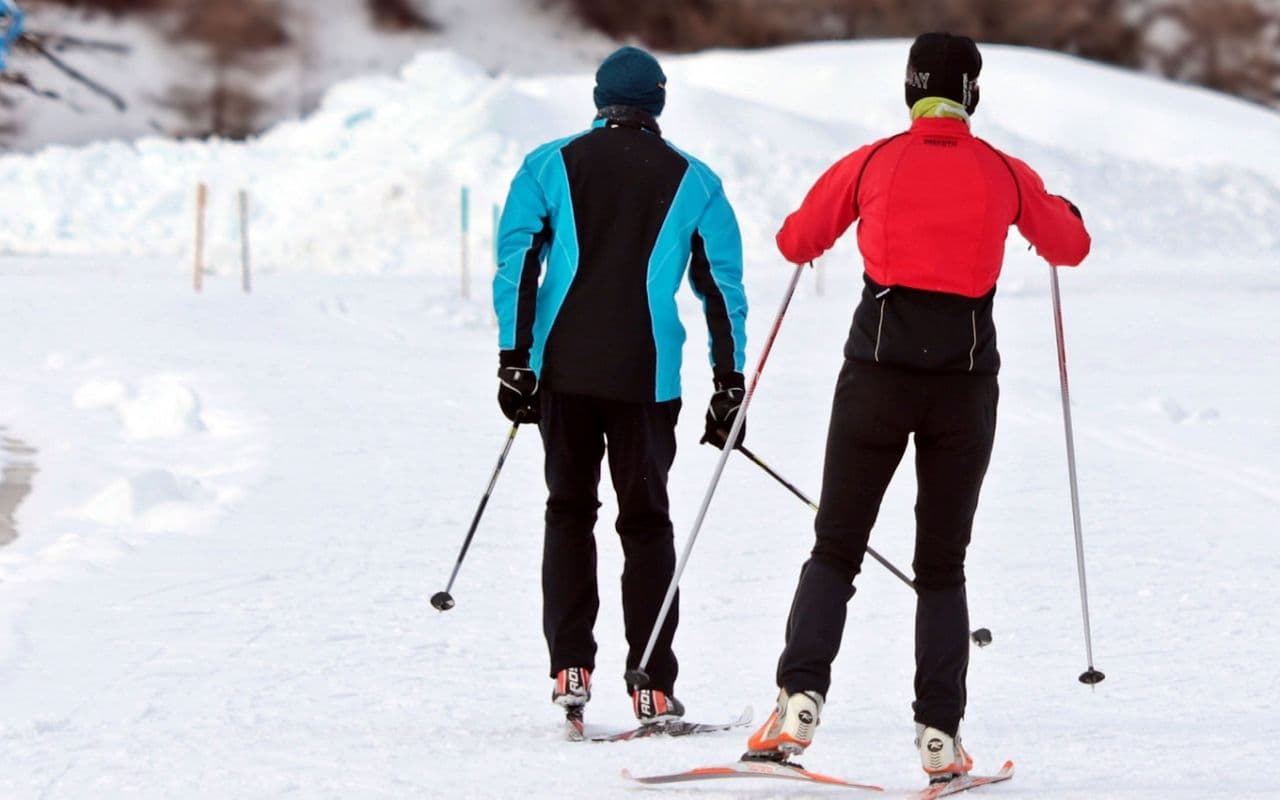 Darum spielt das Wetter bei der Planung eines Skiurlaubs eine entscheidende Rolle