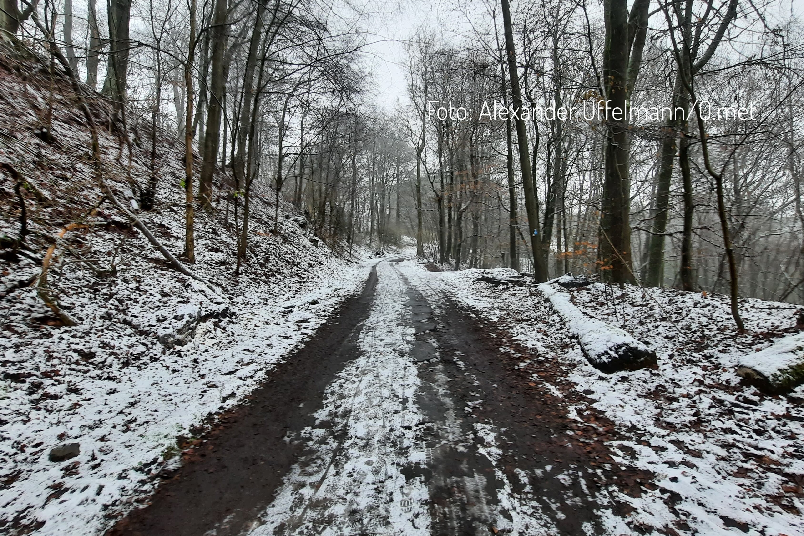 Sonnige Phase geht zu Ende: Neues Jahr startet mit Schnee und Sturm!