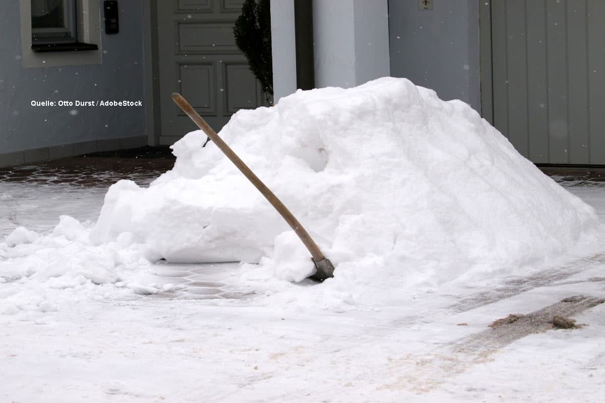 Winterdienst bei Extremwetter: Wer räumen muss, wer haftet – und warum Unwissen teuer werden kann