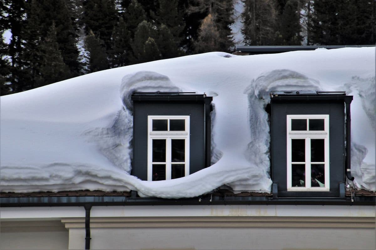 Windig und nasskalt – extremer Dauerschneefall in den Alpen