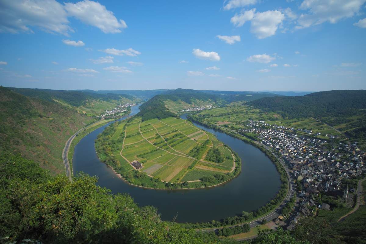 Angenehmes Ausflugswetter – Vorsicht vor der Sonne!