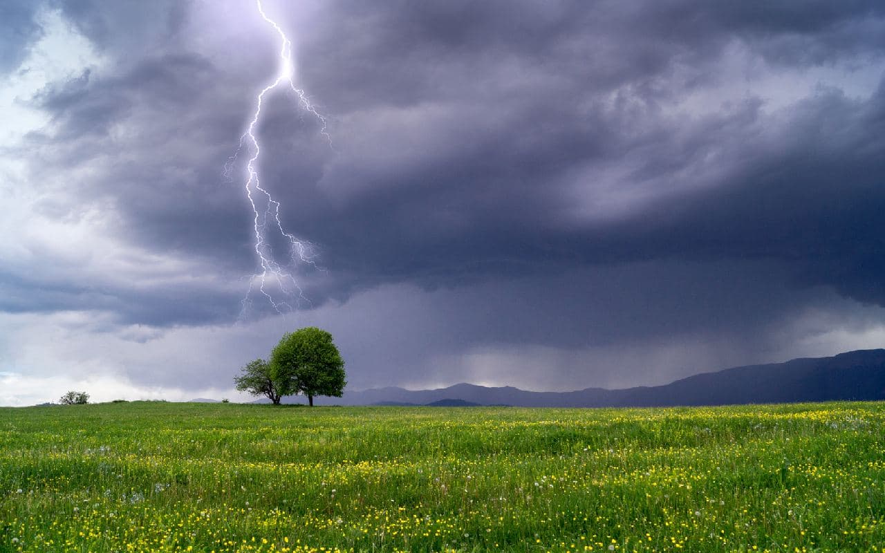 Noch unwetterträchtig – ab der Nacht zunehmend ruhig